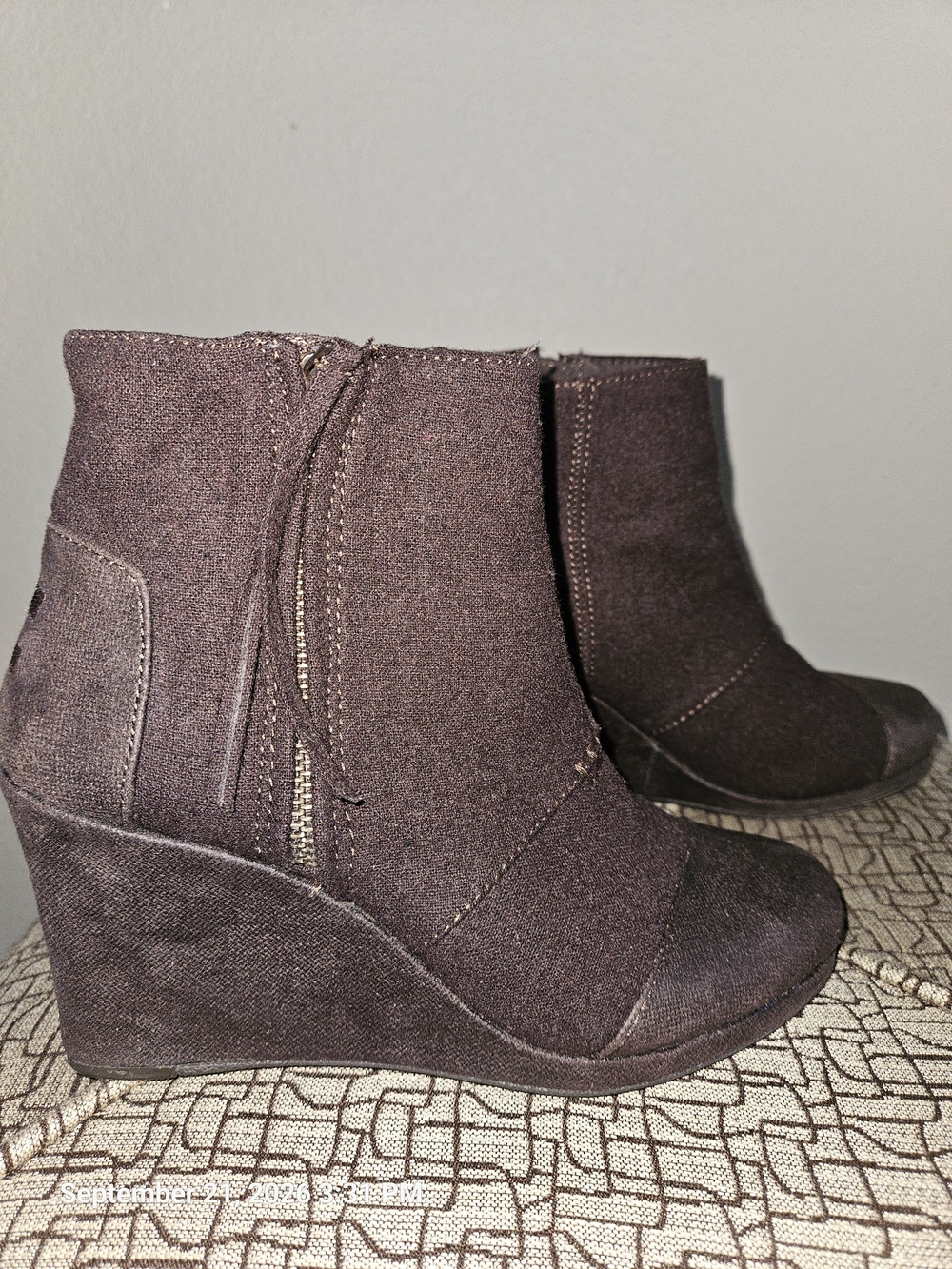 Women's TOMS Brown Wedge Ankle Boots - Classic Canvas Style